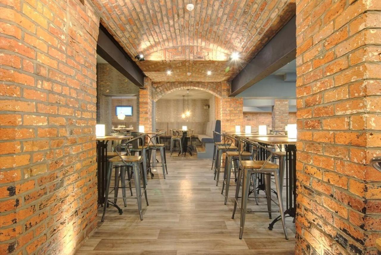 The Royal Hotel Crewe, A Brilliant Collection, Powered By Oyo Exterior photo