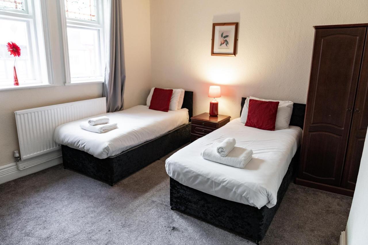 The Royal Hotel Crewe, A Brilliant Collection, Powered By Oyo Exterior photo