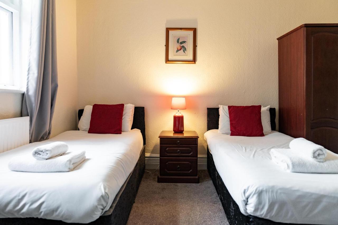 The Royal Hotel Crewe, A Brilliant Collection, Powered By Oyo Exterior photo