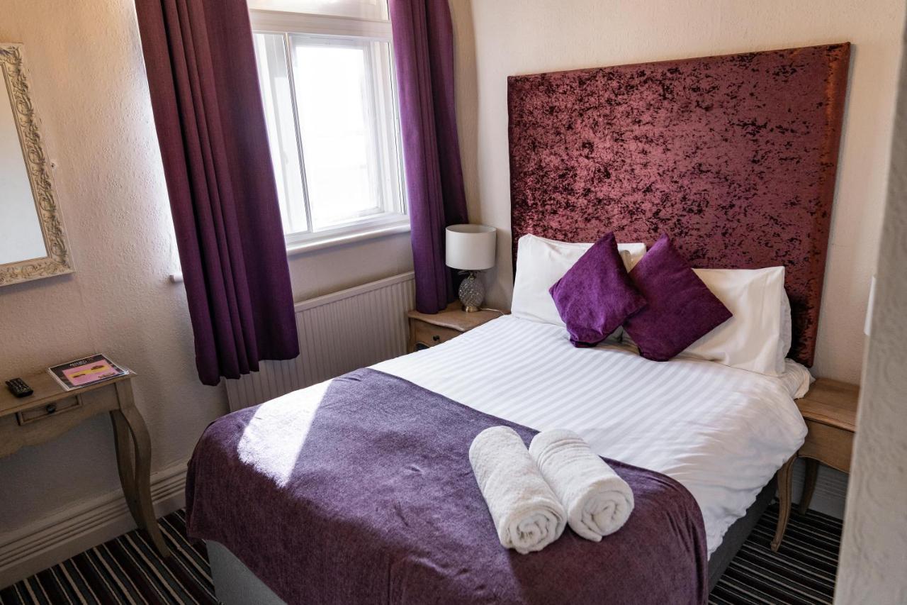 The Royal Hotel Crewe, A Brilliant Collection, Powered By Oyo Exterior photo